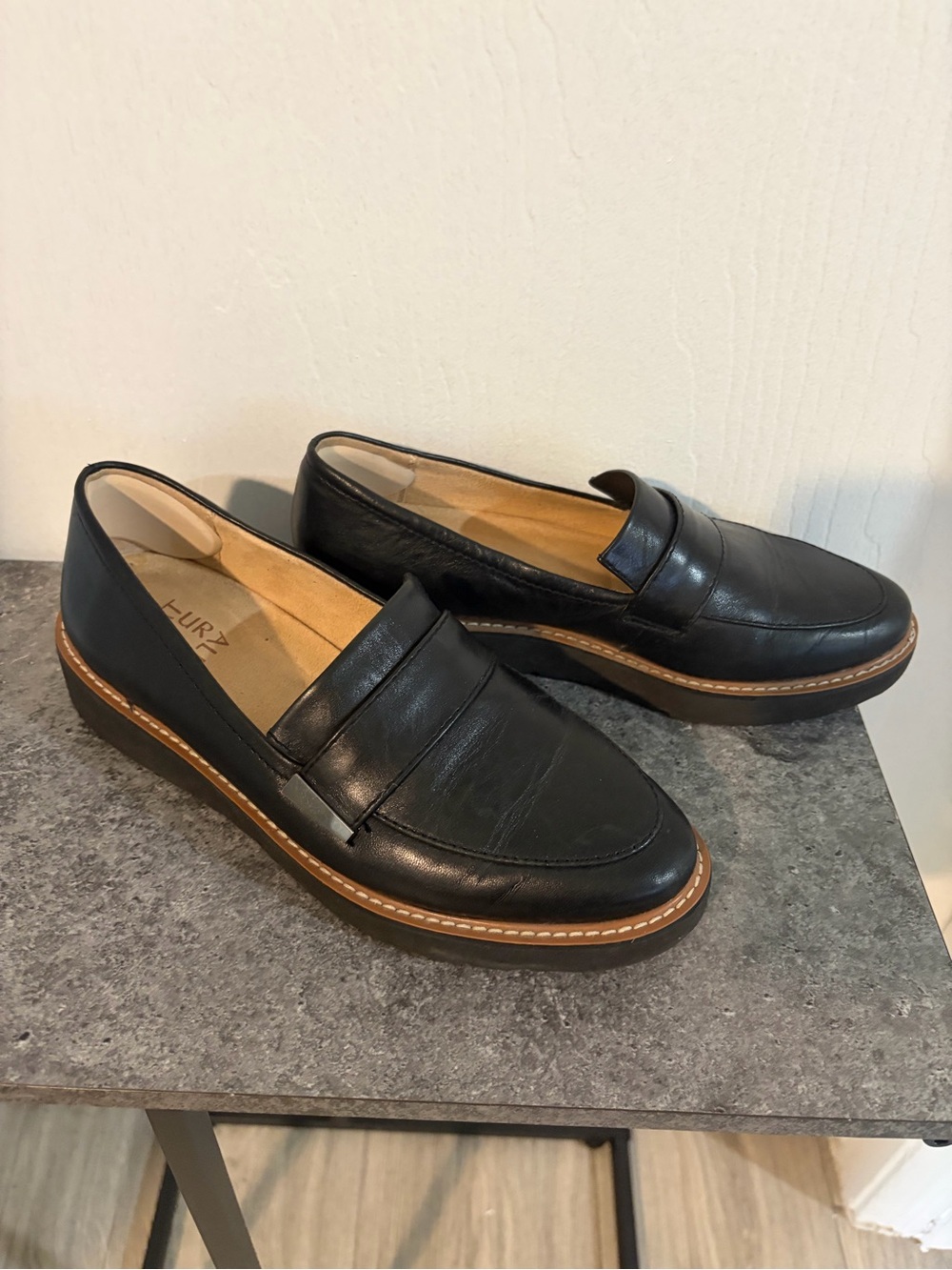Black Leather Naturalizer Adiline loafer size 7.5